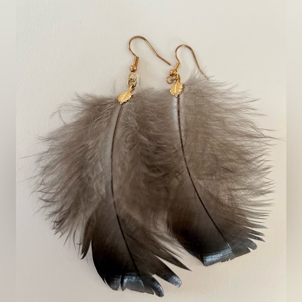 Boho feather earrings - turkey feathers - gold plated brass - handcrafted